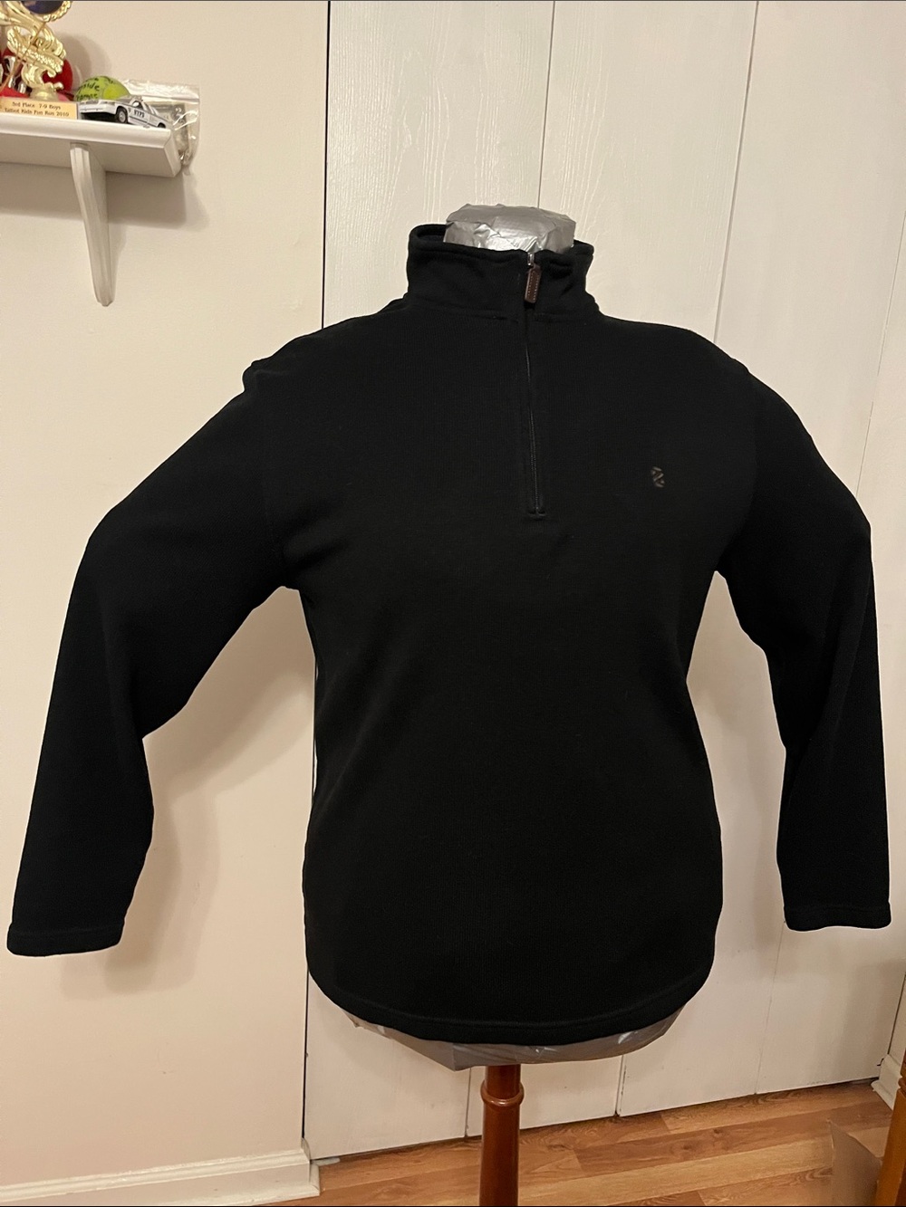 Izod Men's Black Zip-Front Mock Neck Sweater
